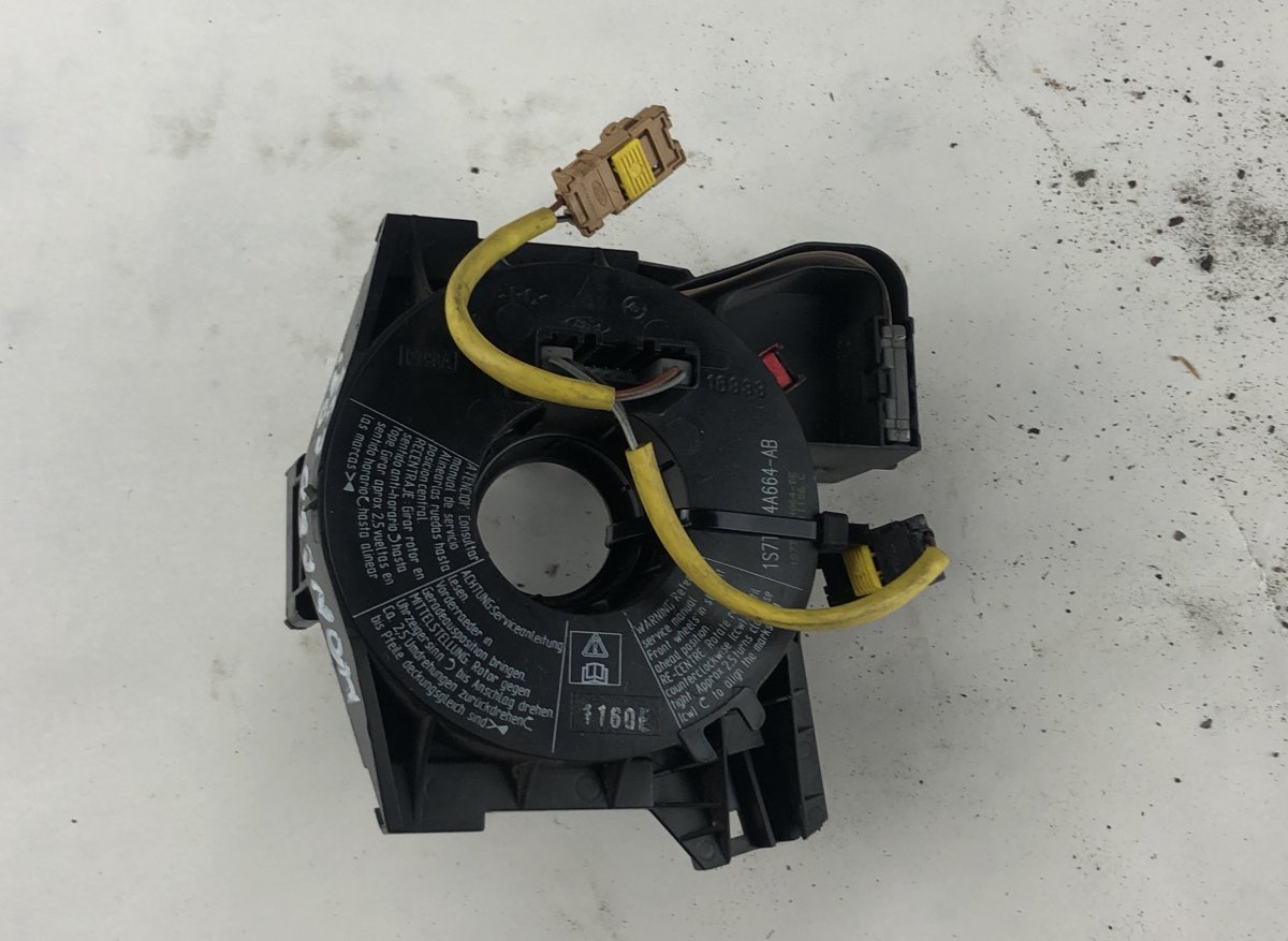 Ford Mondeo Steering wheel slip ring / squib FORD MONDEO Mk III (2000-2007) Steering wheel s...