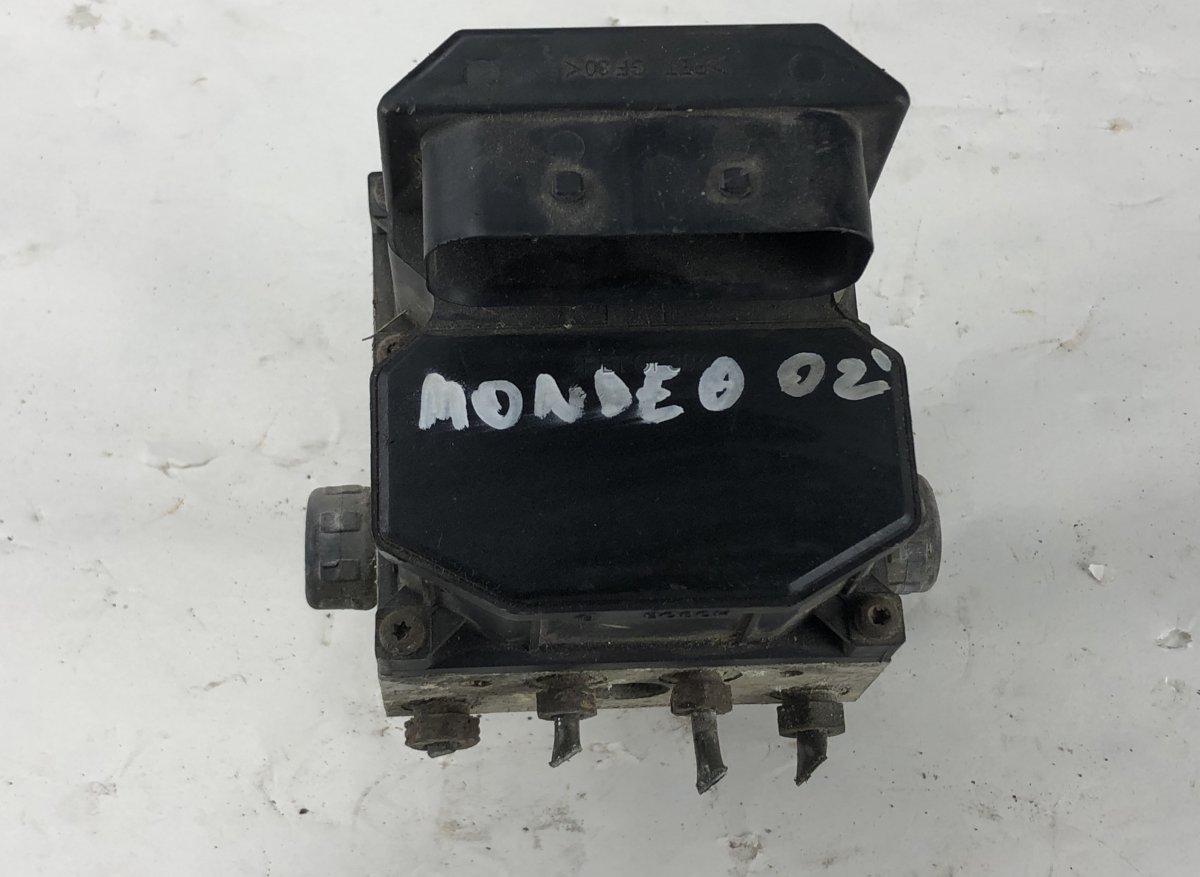 Ford Mondeo ABS hydraulic unit / pump FORD MONDEO Mk III (2000-2007) ABS hydraulic un...