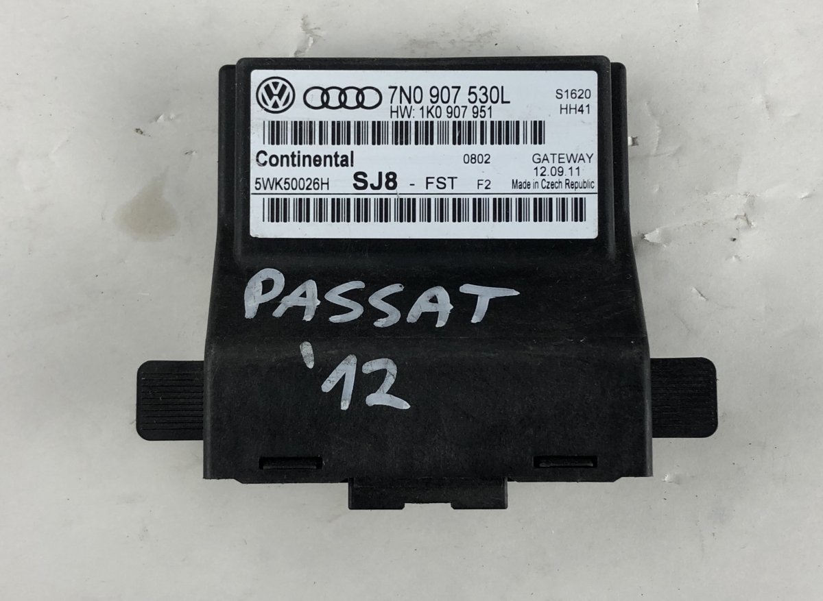 Volkswagen Passat (B7) Lights control unit VW PASSAT B7 / ALLTRACK (2010-2015) Lights cont...