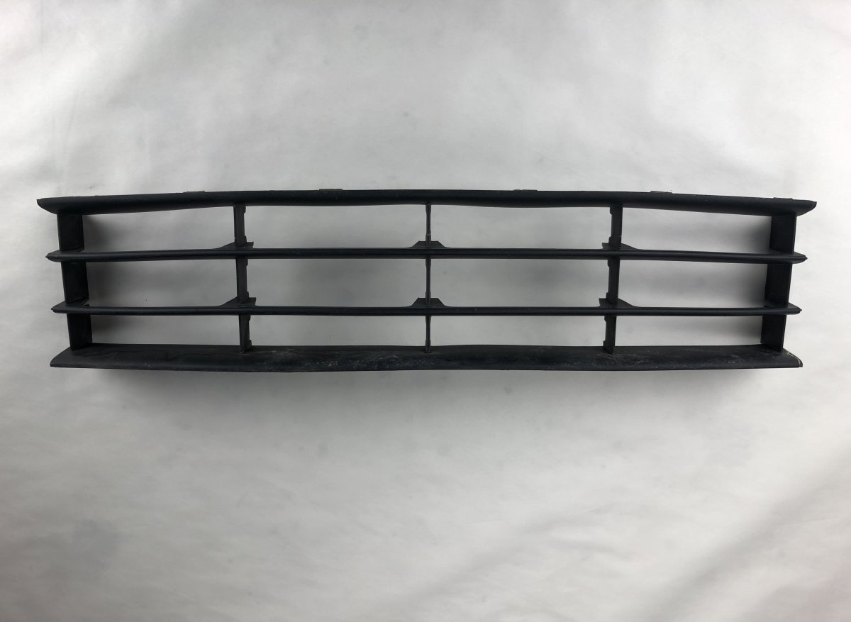 Skoda Octavia Front Bumper Grille central SKODA OCTAVIA II (1Z) (2004-2013) Front Bumper ...