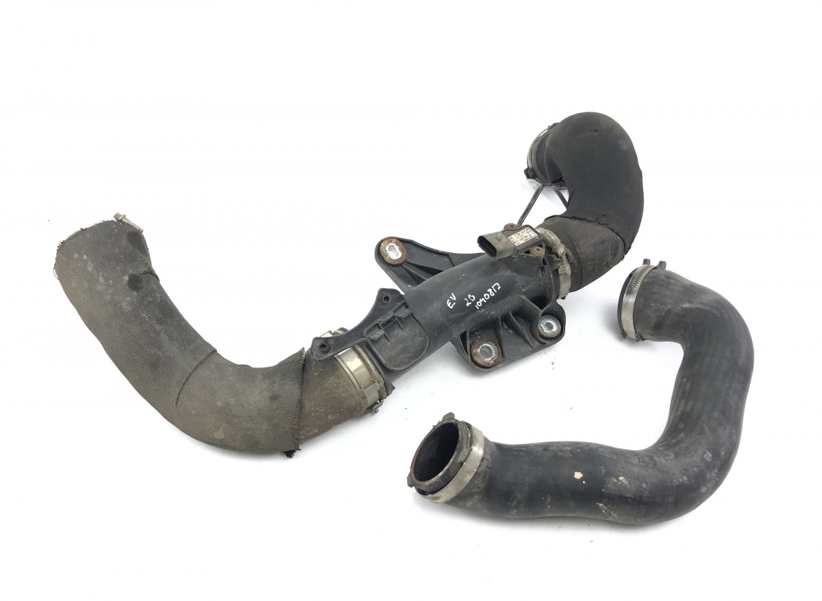 Audi A5 (B8) Intercooler pipe left AUDI A5 (B8, 8T, 8F) (2007-2016) Intercooler pi...