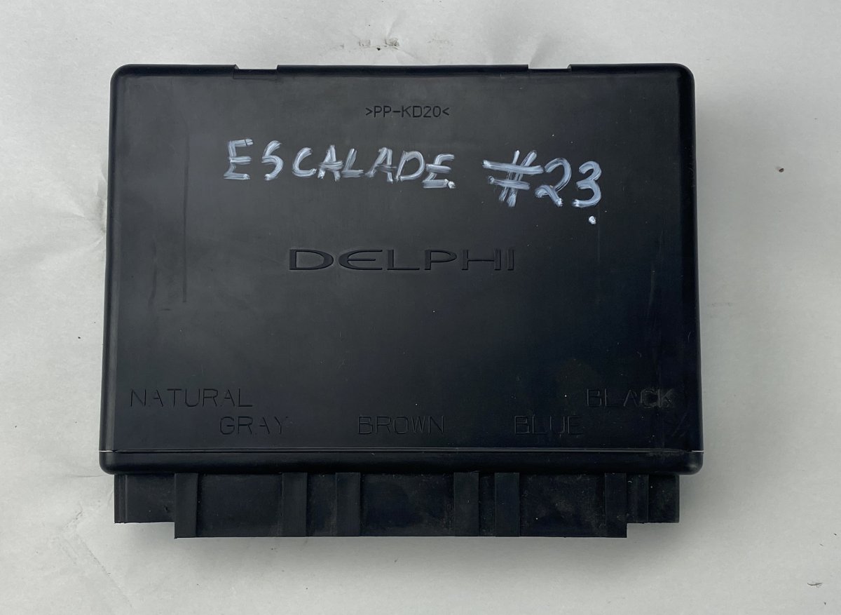 Cadillac Escalade Body control module (BCM) CADILLAC ESCALADE (1998-2006) Body control modu...