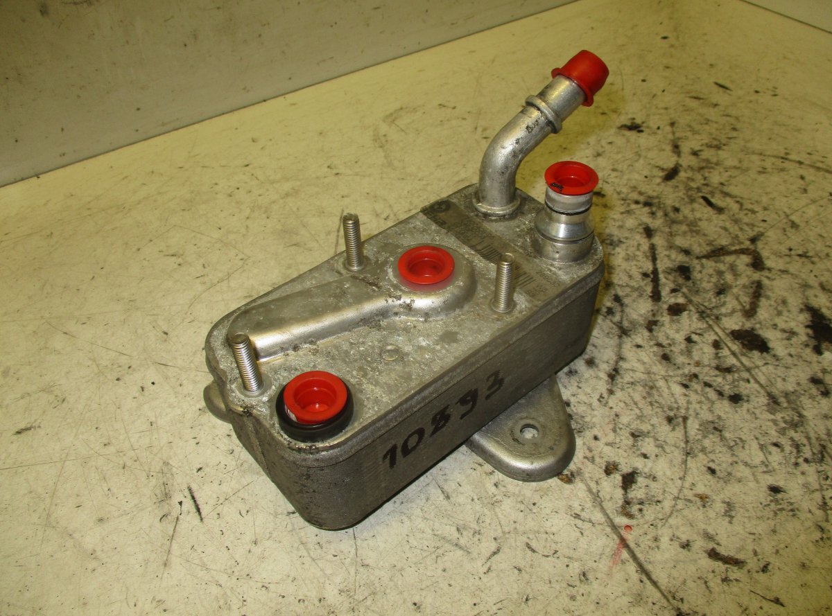 BMW 5 (F10 / F11) Gearbox oil cooler