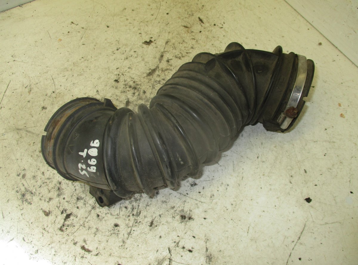 Toyota Avensis (T22) Air intake resonator box pipe TOYOTA AVENSIS (T250) (2003-2008) Air intake re...