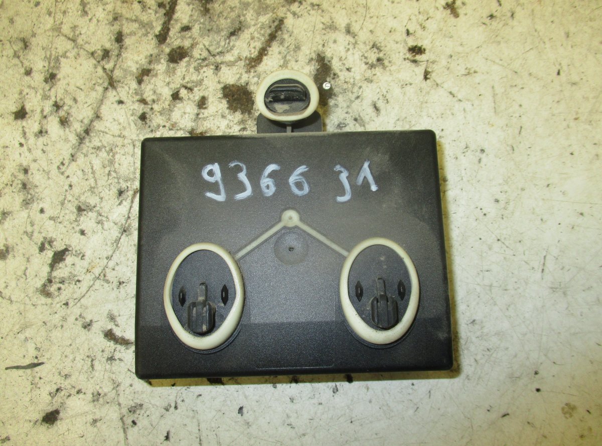 Audi A6 (C5) Door control unit rear left AUDI A6 / A6 ALLROAD (C6, 4F) (2004-2011) Door ...