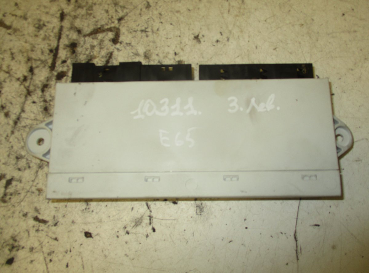 BMW 7 (E65 / E66 / E67 / E68) Door control unit rear left BMW 7 (E65, E66) (2001-2009) Door control unit ...