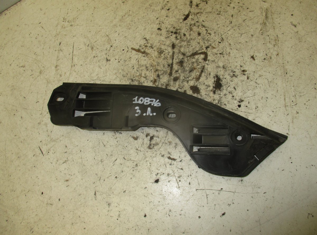 Volkswagen Touareg Rear bumper Carrier holder on fender left VW TOUAREG I (7L) (2002-2010) Rear bumper Carri...