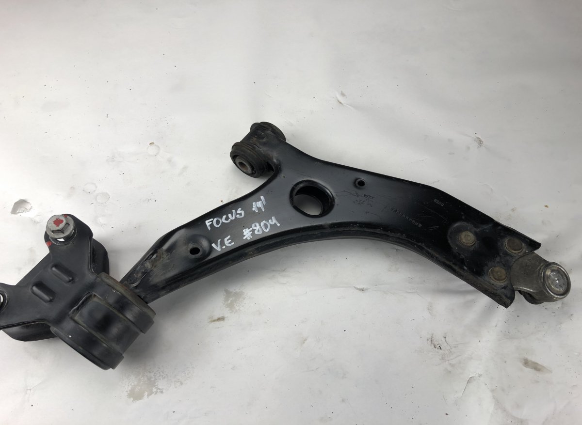 Ford Focus Front Axle Track Control Arm lower left FORD FOCUS III (2010-2018) Front Axle Track Con...