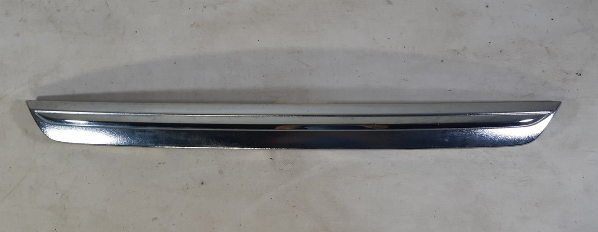 Honda FR-V Bootlid / tailgate moulding HONDA FR-V (2004-2009) Bootlid / tailgate mould...