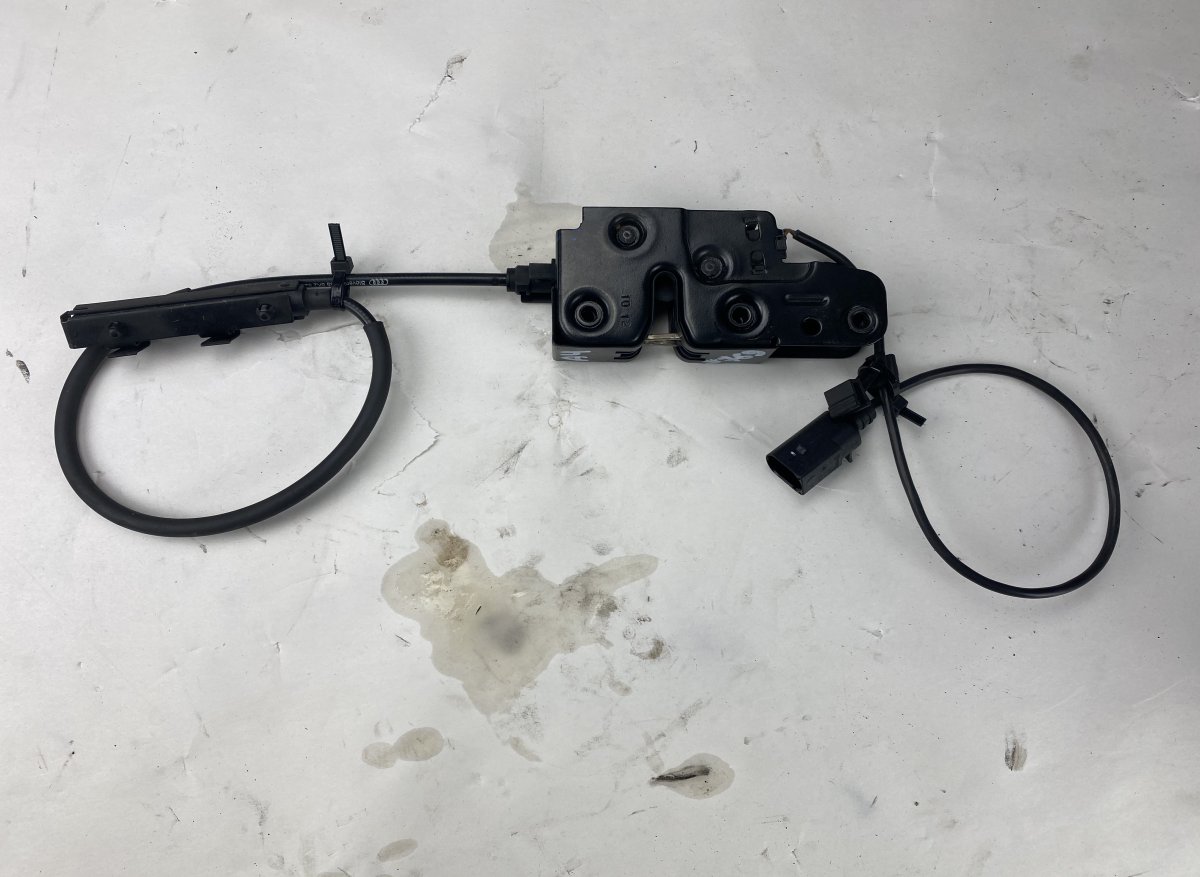 Audi A4 (B8) Bonnet Latch AUDI A4 / A4 ALLROAD (B8) (2007-2015) Bonnet La...