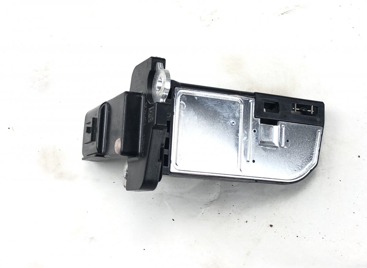 Ford Focus Mass Air-Flow Sensor FORD FOCUS III (2010-2018) Mass Air-Flow Sensor...