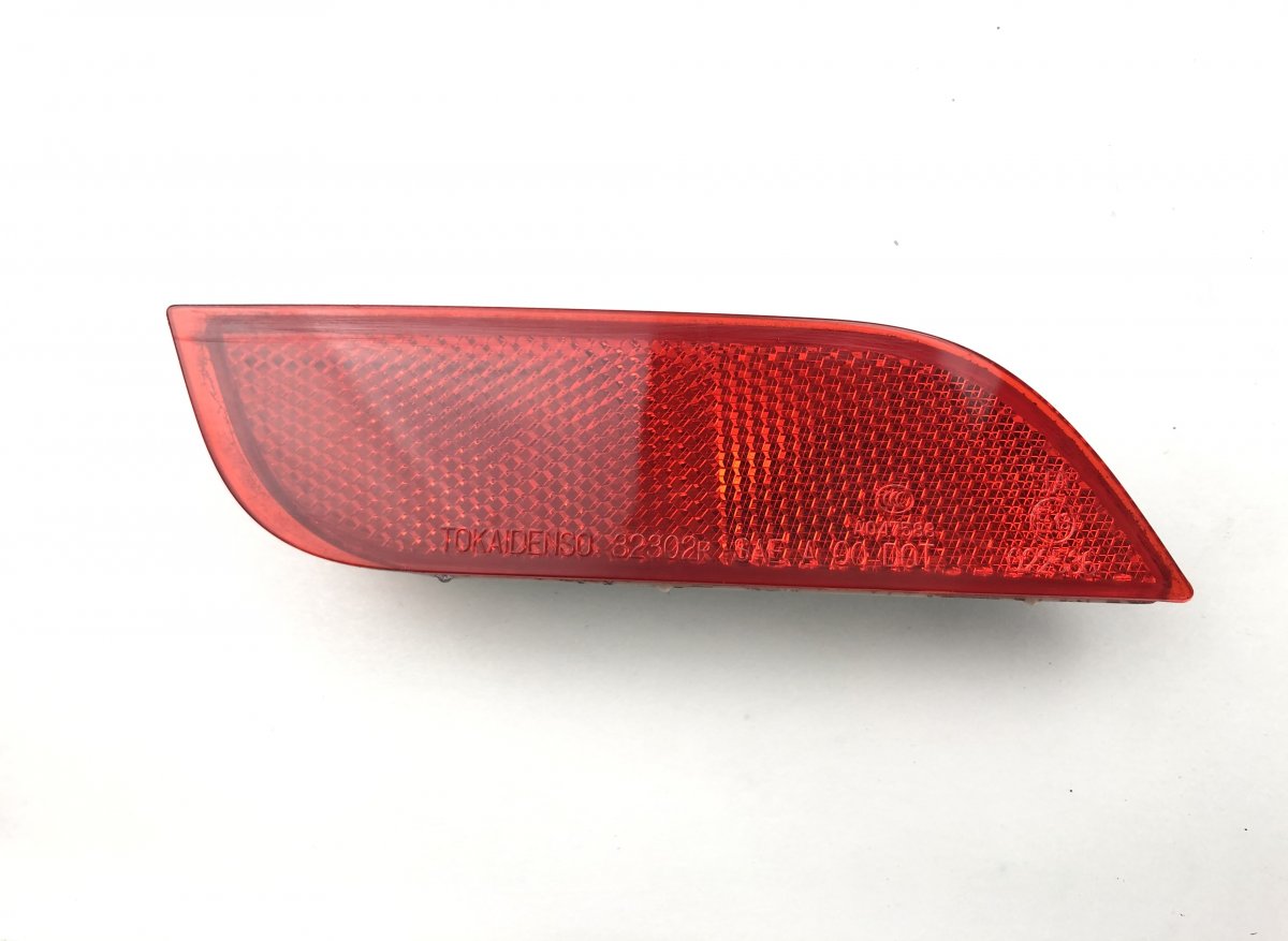 Subaru Legacy Extra light / reflector in rear bumper right SUBARU LEGACY V / Outback (2009-2014) Extra lig...