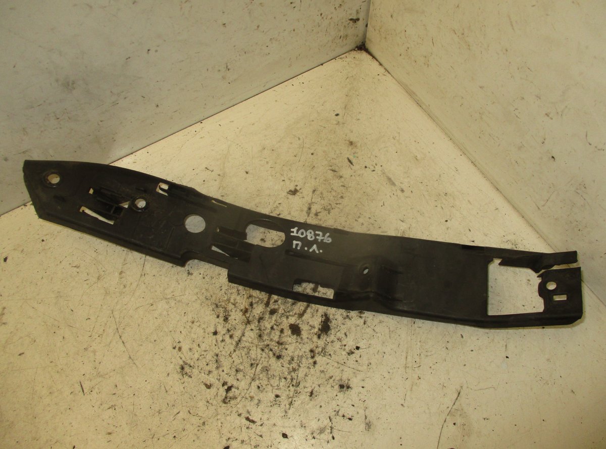 Volkswagen Touareg Front Bumper bracket on fender left VW TOUAREG I (7L) (2002-2010) Front Bumper brac...