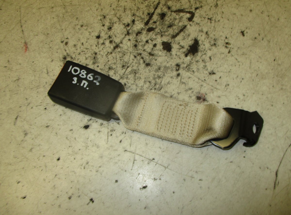 BMW 5 (E60 / E61) Seat Belt Buckle Rear Right