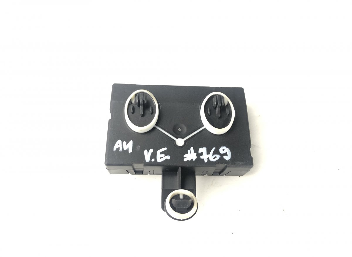 Audi A4 (B8) Door control unit front left AUDI A4 / A4 ALLROAD (B8) (2007-2015) Door cont...