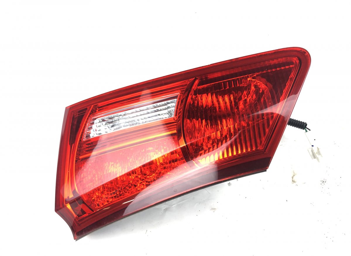 Lexus IS Inner tail light, right LEXUS IS II (XE20) (2005-2013) Inner tail light...
