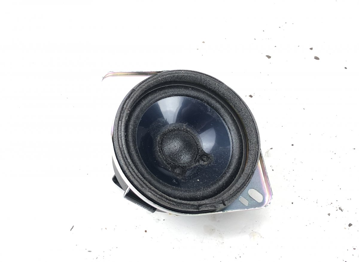 Ford Focus Door loudspeaker front left FORD FOCUS III (2010-2018) Door loudspeaker fro...