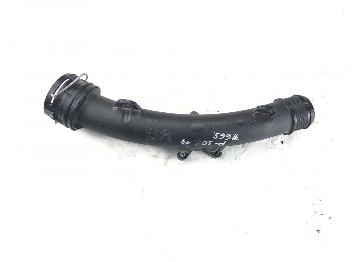 Peugeot 308 Turbocharger air inlet Pipe PEUGEOT 308 II (T9) (2013-2021) Turbocharger ai...