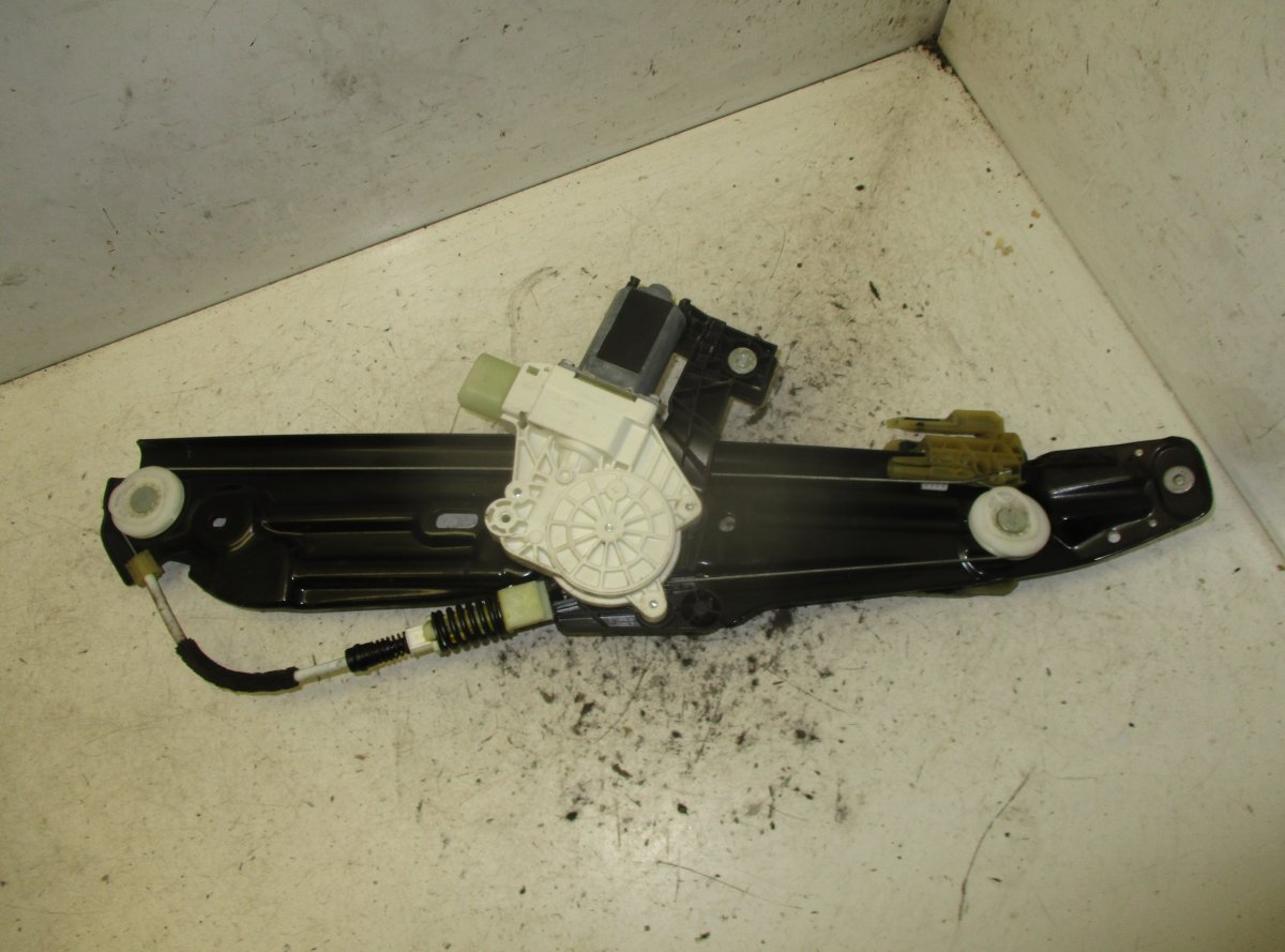 BMW 5 (F10 / F11) Window Regulator Compl. rear left