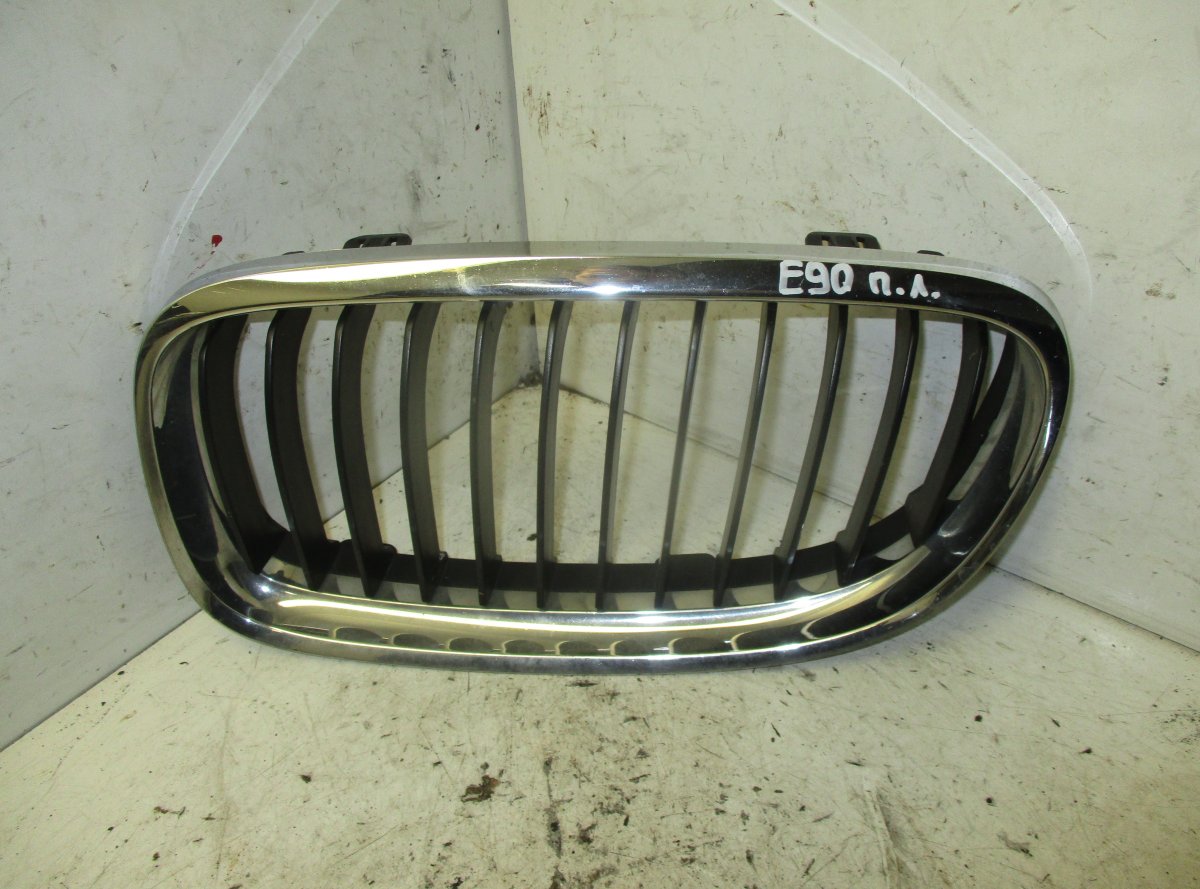 BMW 3 (E46) Radiator Grille left part Radiator Grille left part — BMW 3 (E90, E91, E9...