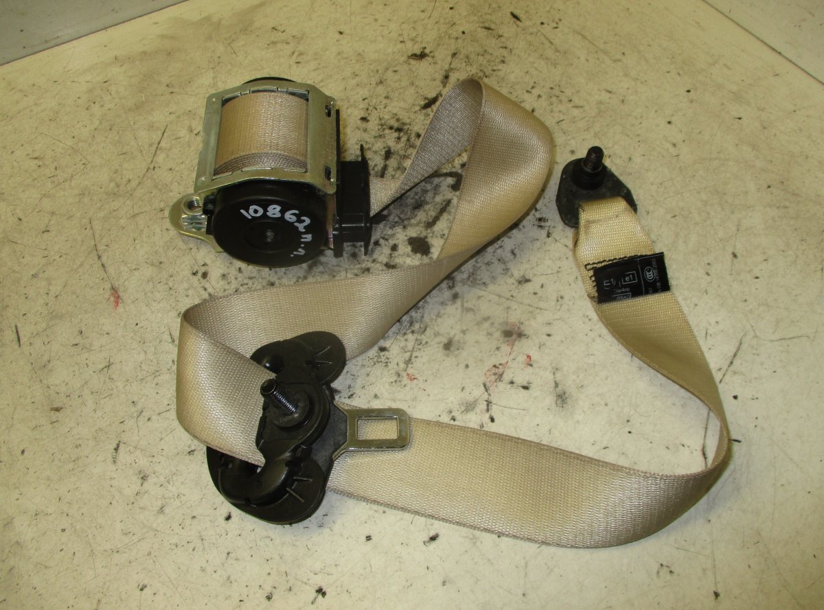 BMW 5 (E60 / E61) Seat belt — front left Seat belt — front left — BMW 5 (E60, E61) (2003...