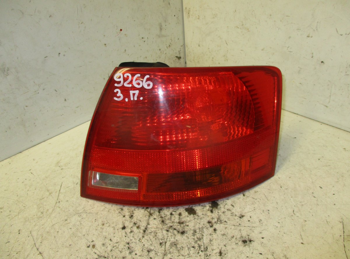 Audi A4 (B6) Right Rear Light Right rear light — AUDI A4 (B7) (2004-2008) — 8...