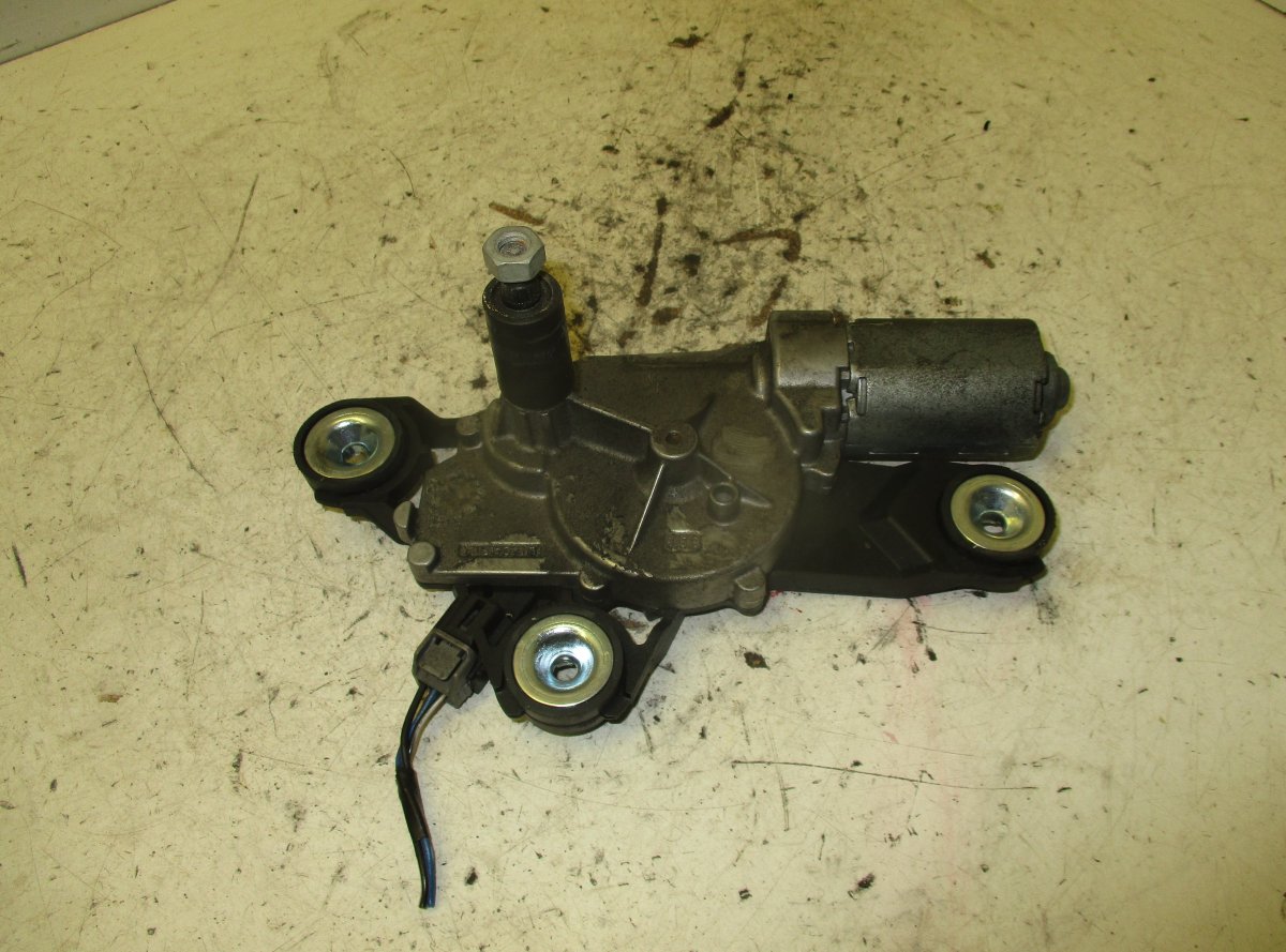 Ford Mondeo Wiper Motor bootlid / tailgate FORD MONDEO Mk IV (BA7) (2007-2014) Wiper Motor...
