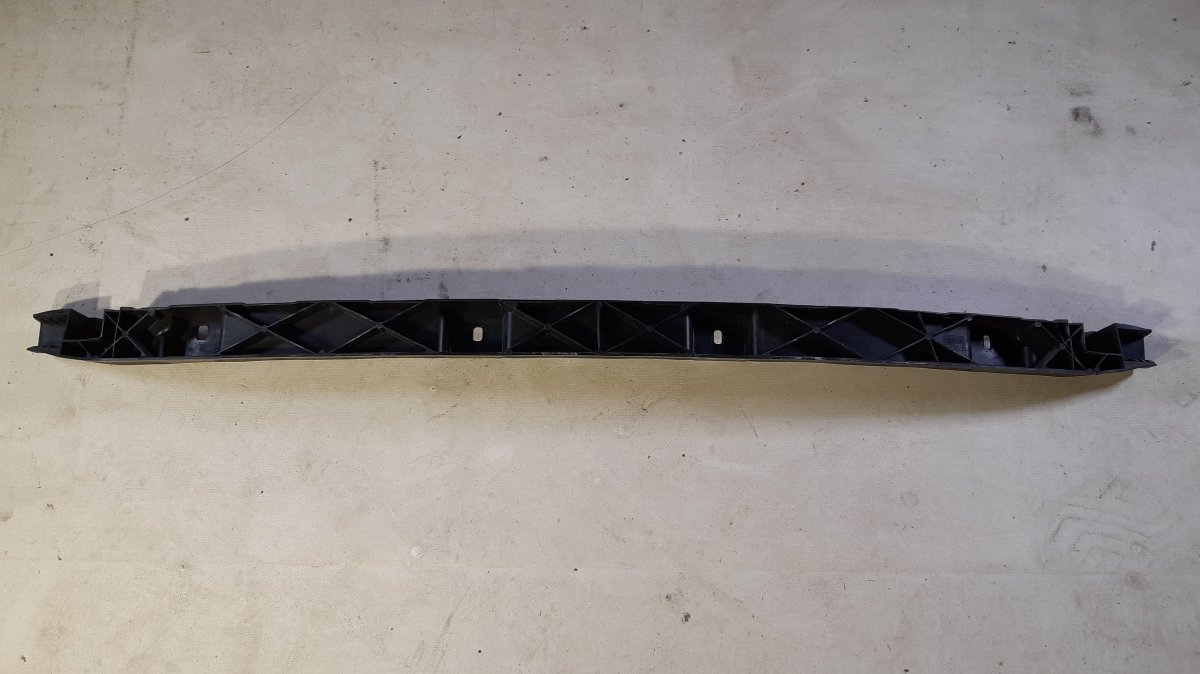 Audi A6 (C7) Rear bumper bracket, central AUDI A6 / A6 ALLROAD (C7, 4G) (2010-2018) Rear ...