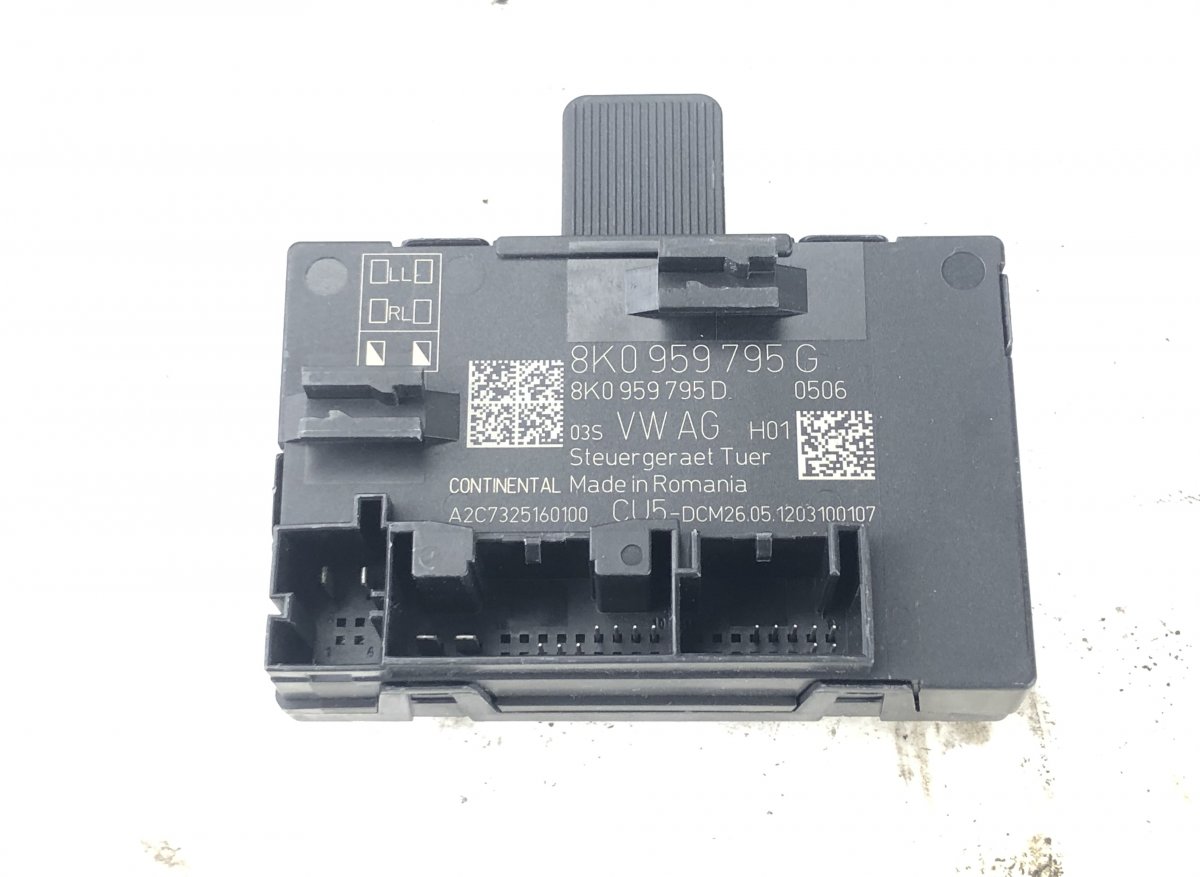Audi A4 (B8) Door control unit rear right AUDI A4 / A4 ALLROAD (B8) (2007-2015) Door cont...