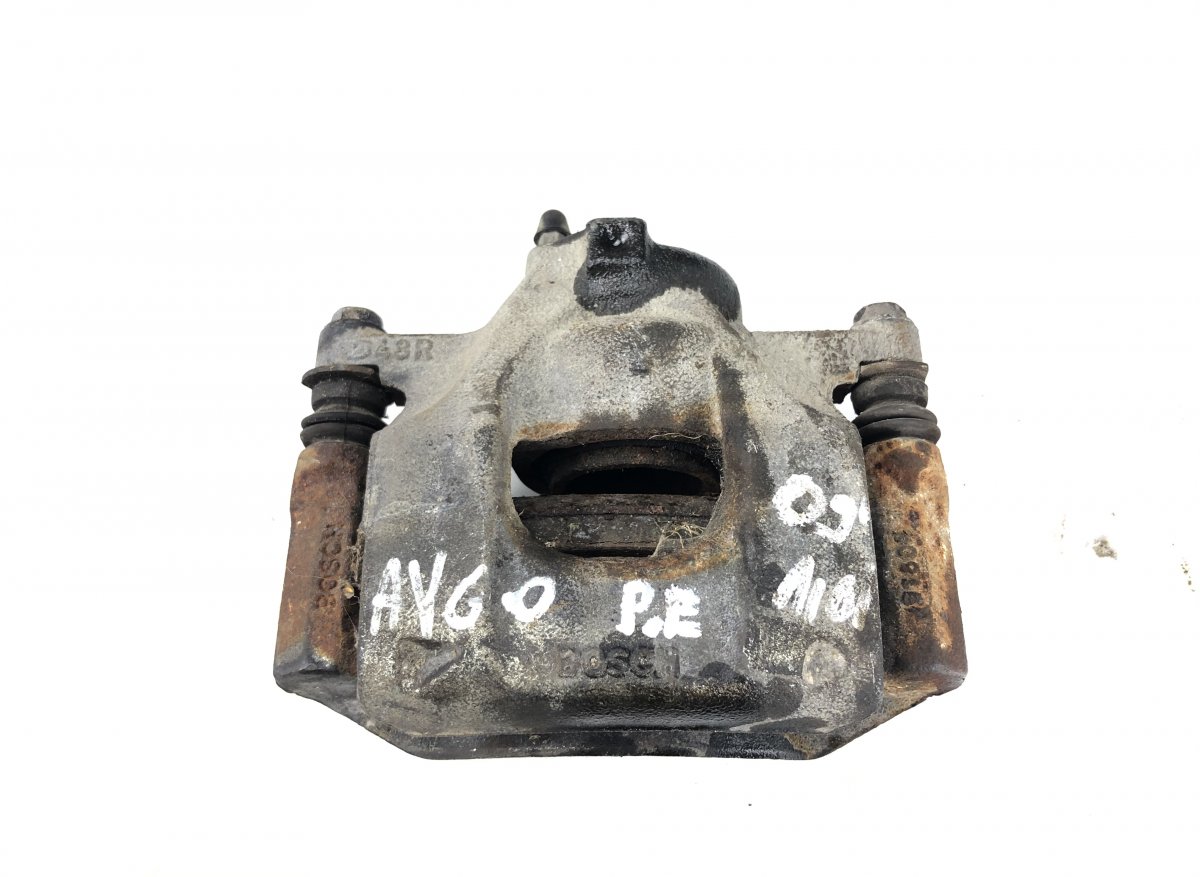 Toyota Aygo Brake caliper Front right TOYOTA AYGO I (AB10) (2005-2014) Brake caliper ...