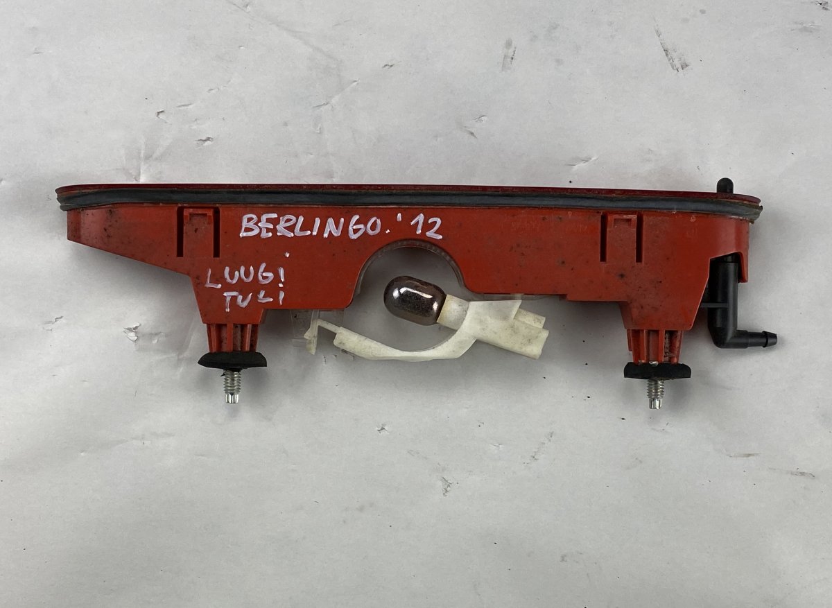 Citroen Berlingo Additional Brake Light CITROËN BERLINGO III (2008-2018) Additional Bra...