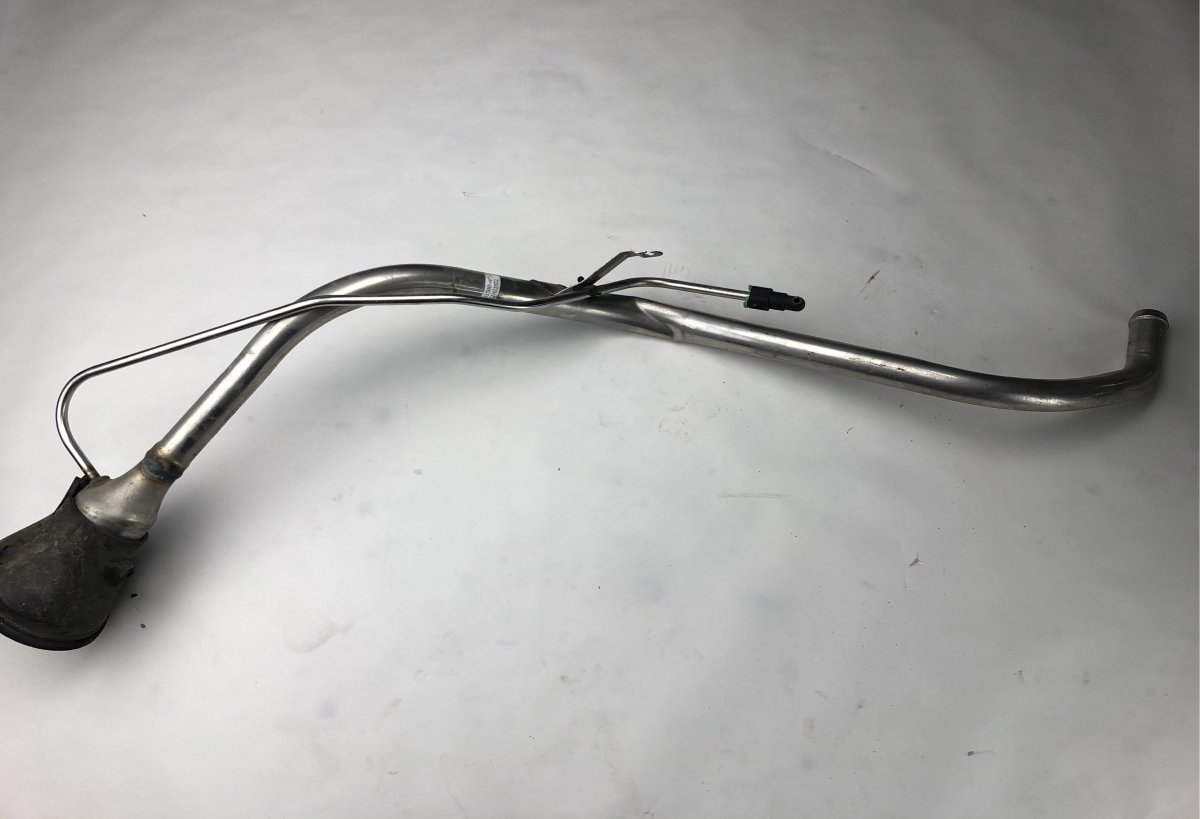 Dodge Magnum Fuel Tank Filler Neck DODGE MAGNUM Estate (2004-2008) Fuel Tank Fille...
