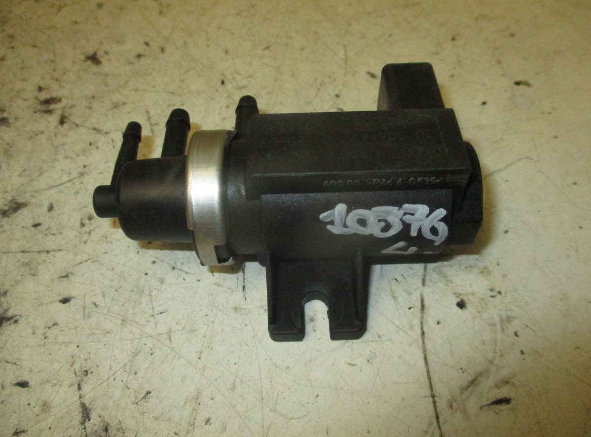 Volkswagen Touareg Engine Solenoid Valve VW TOUAREG I (7L) (2002-2010) Engine Solenoid V...