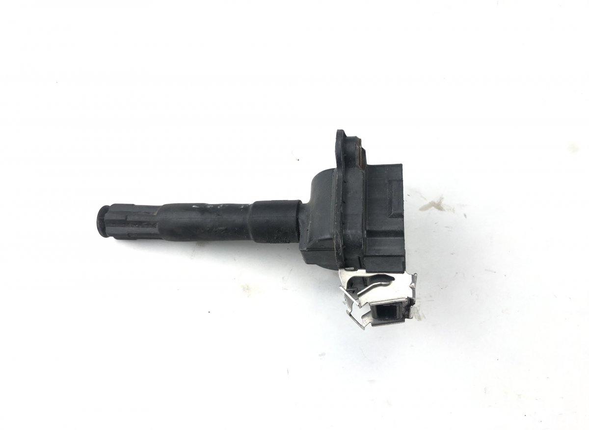 Volkswagen Passat ignition coil VW PASSAT B5 (3B2) (1996-2000) Ignition Coil 05...