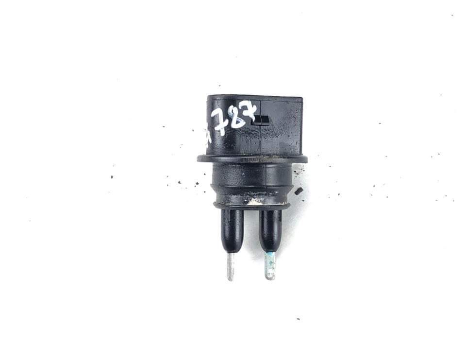 Audi A3 (8P) Washer reservoir level sensor AUDI A3 (8P) (2003-2012) Washer reservoir level...