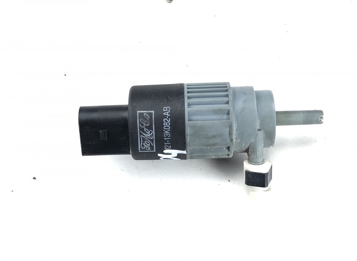 Ford Focus Washer Pump Headlights