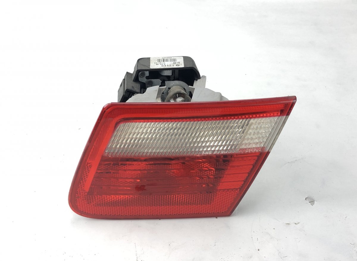BMW 3 (E36) Inner tail light, right BMW 3 (E46) (1998-2005) Inner tail light, right...
