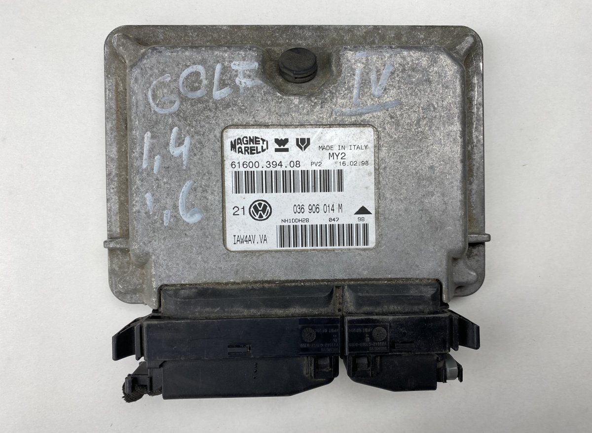 Volkswagen Golf 3 Engine control unit (ECU) Engine control unit (ECU) — VW GOLF IV (1J) (19...