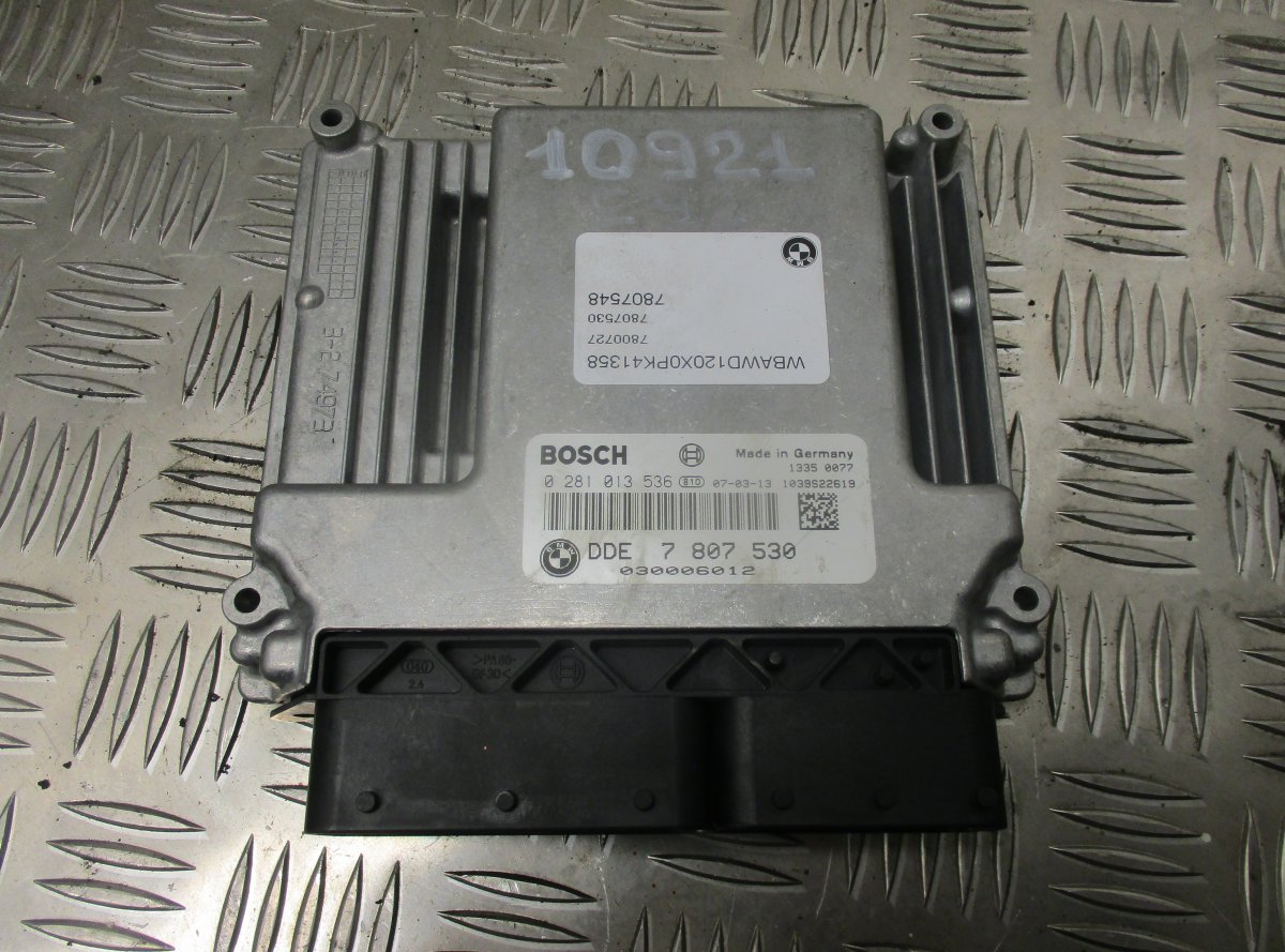 BMW 3 (E46) Engine Control Unit / module (ECU) BMW 3 (E90, E91, E92, E93) (2005-2011) Engine C...