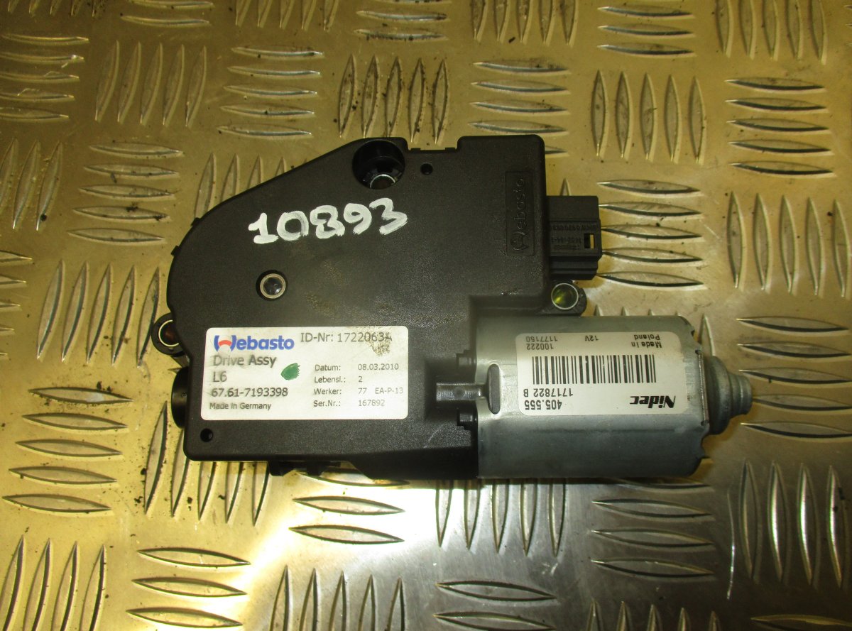 BMW 5 (F10 / F11) Sunroof Motor BMW 5 (F10, F11) (2010-2017) Sunroof Motor 7193...