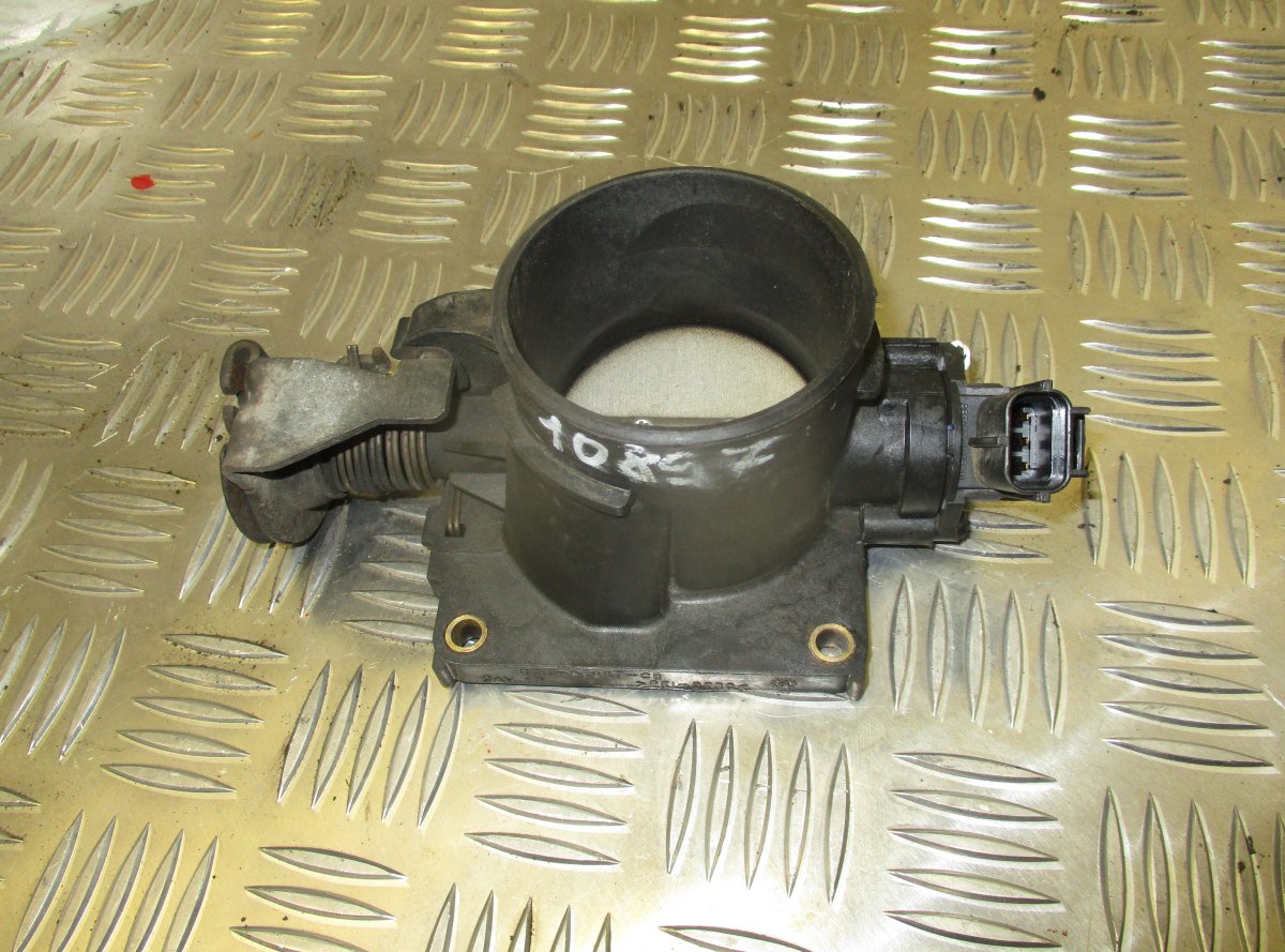 Mazda 5 (CR) Throttle body MAZDA 5 (CR19) (2004-2010) Throttle body VP2ALU...