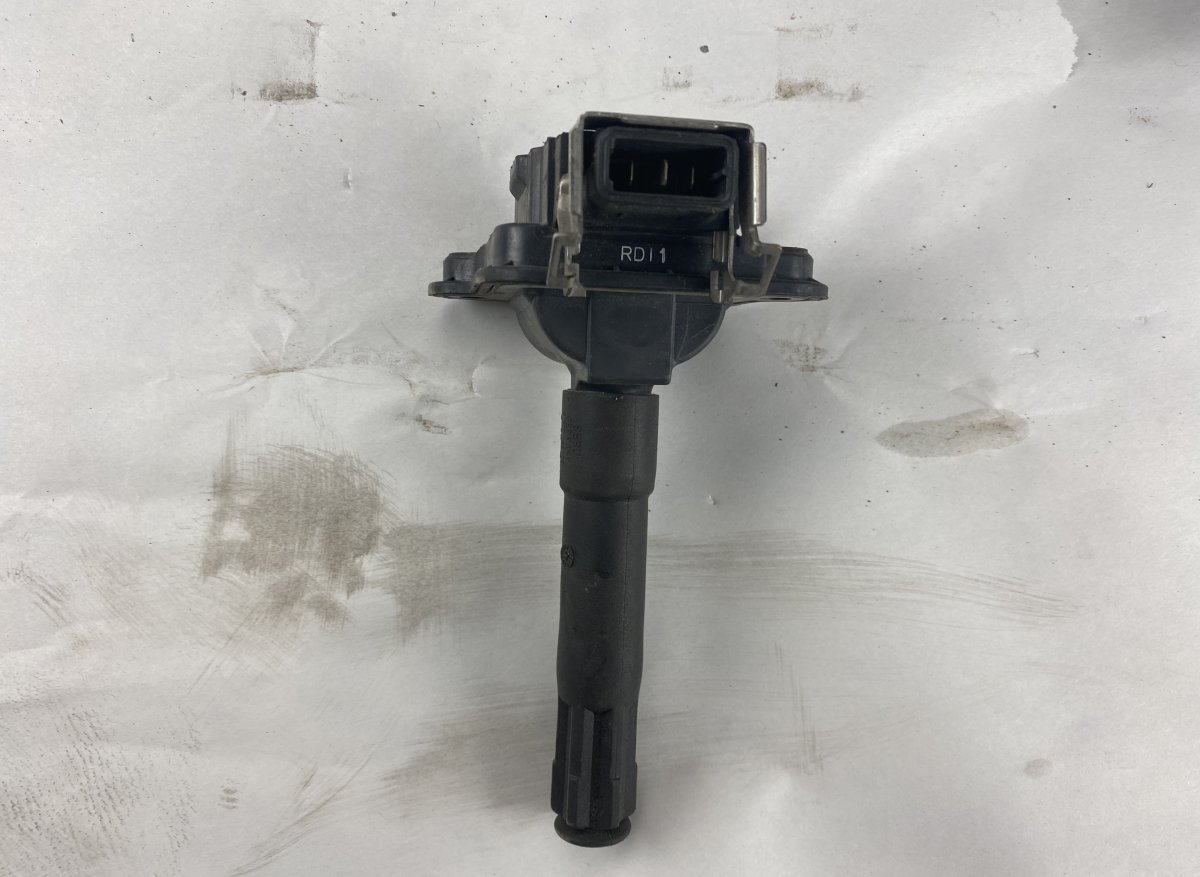 Volkswagen Passat sytytyspuola VW PASSAT B5 (3B2) (1996-2000) Ignition Coil 05...