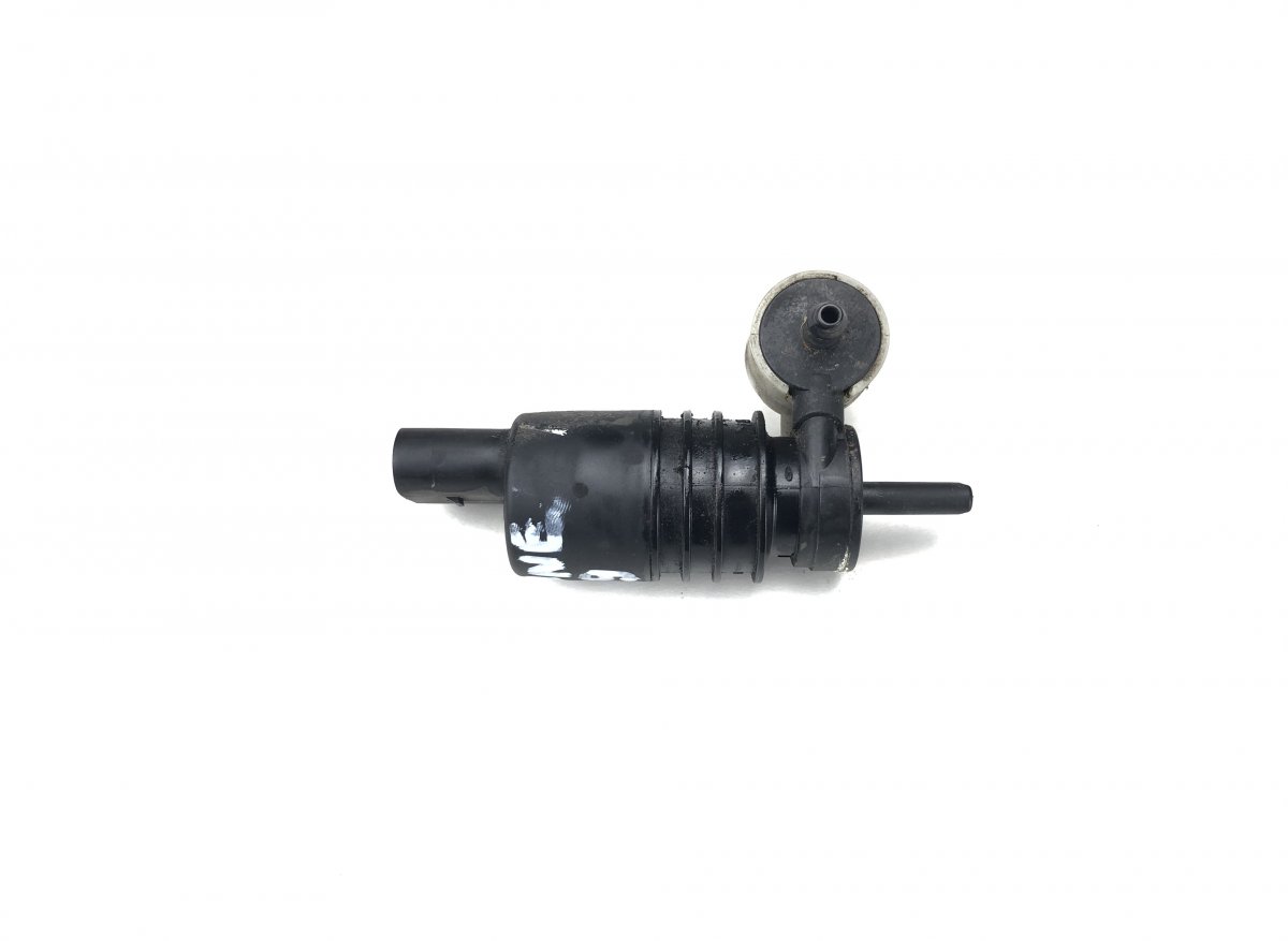 Porsche Cayenne Washer pump Windscreen PORSCHE CAYENNE I (2002-2010) Washer pump Winds...
