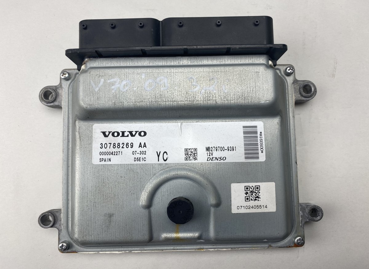 Volvo V70 Engine Control Unit / module (ECU) VOLVO V70 III (BW) (2007-2016) Engine Control U...