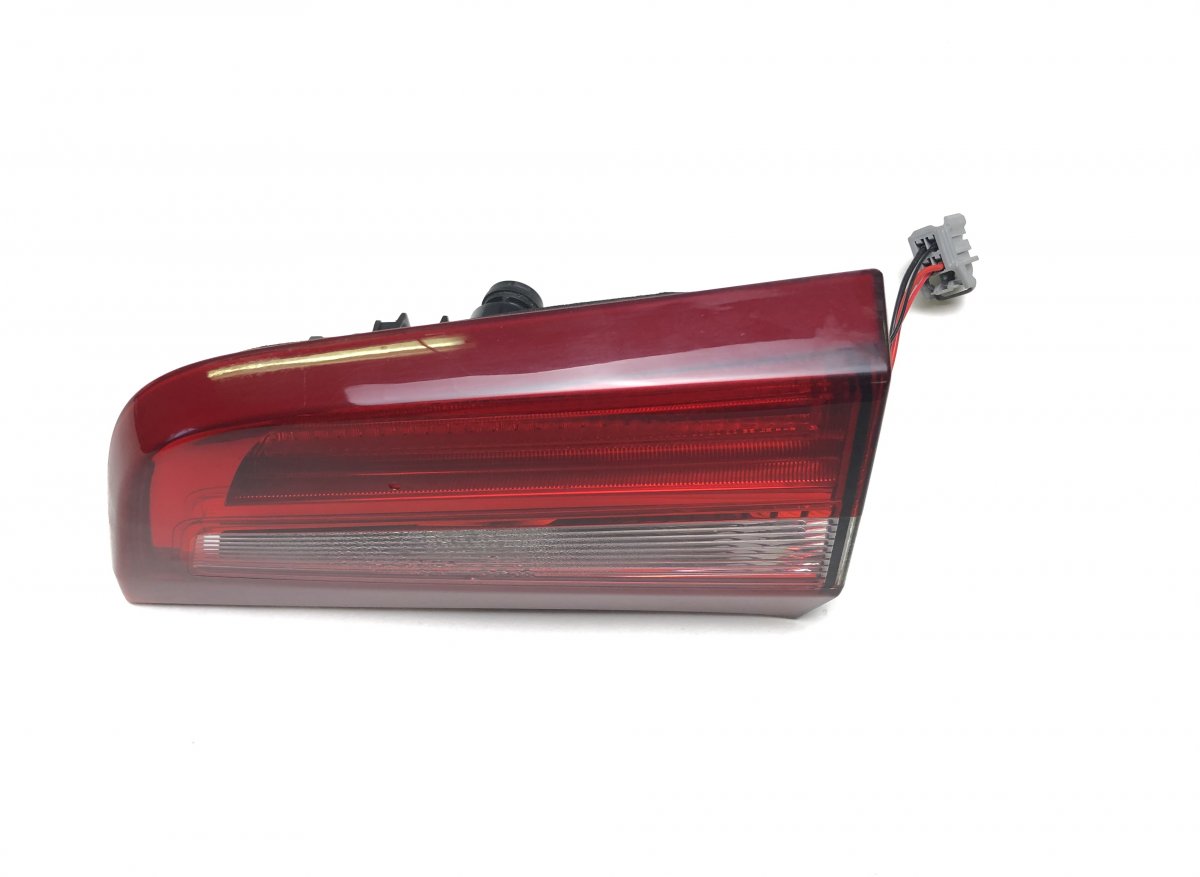 Volvo S60 Inner tail light, right VOLVO S60 II / V60 I (2010-2018) Inner tail lig...