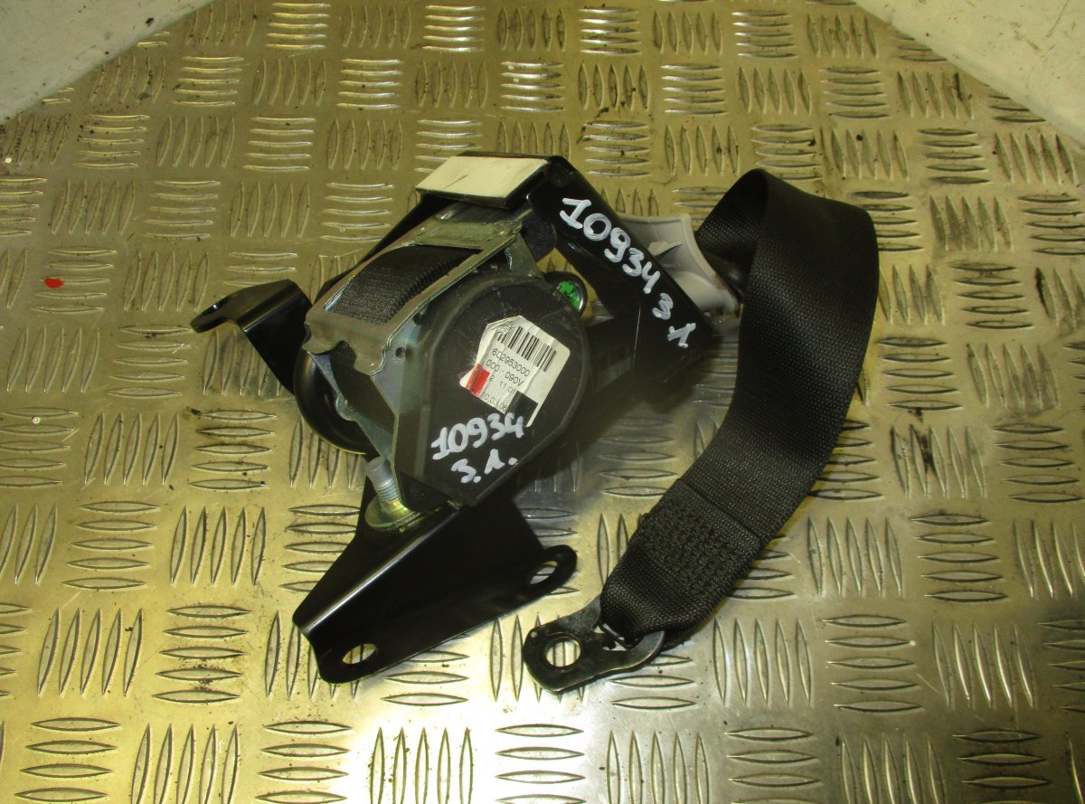 Mercedes-Benz CLS (C219) Seat Belt Rear Left MERCEDES-BENZ CLS (C219) (2004-2010) Seat Belt ...