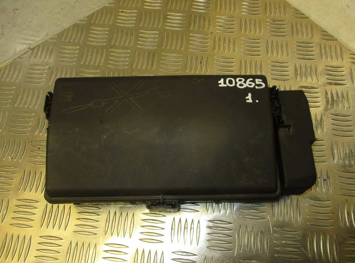 Opel Insignia (A) Fuse box OPEL INSIGNIA A (G09) (2008-2017) Fuse box 1325...