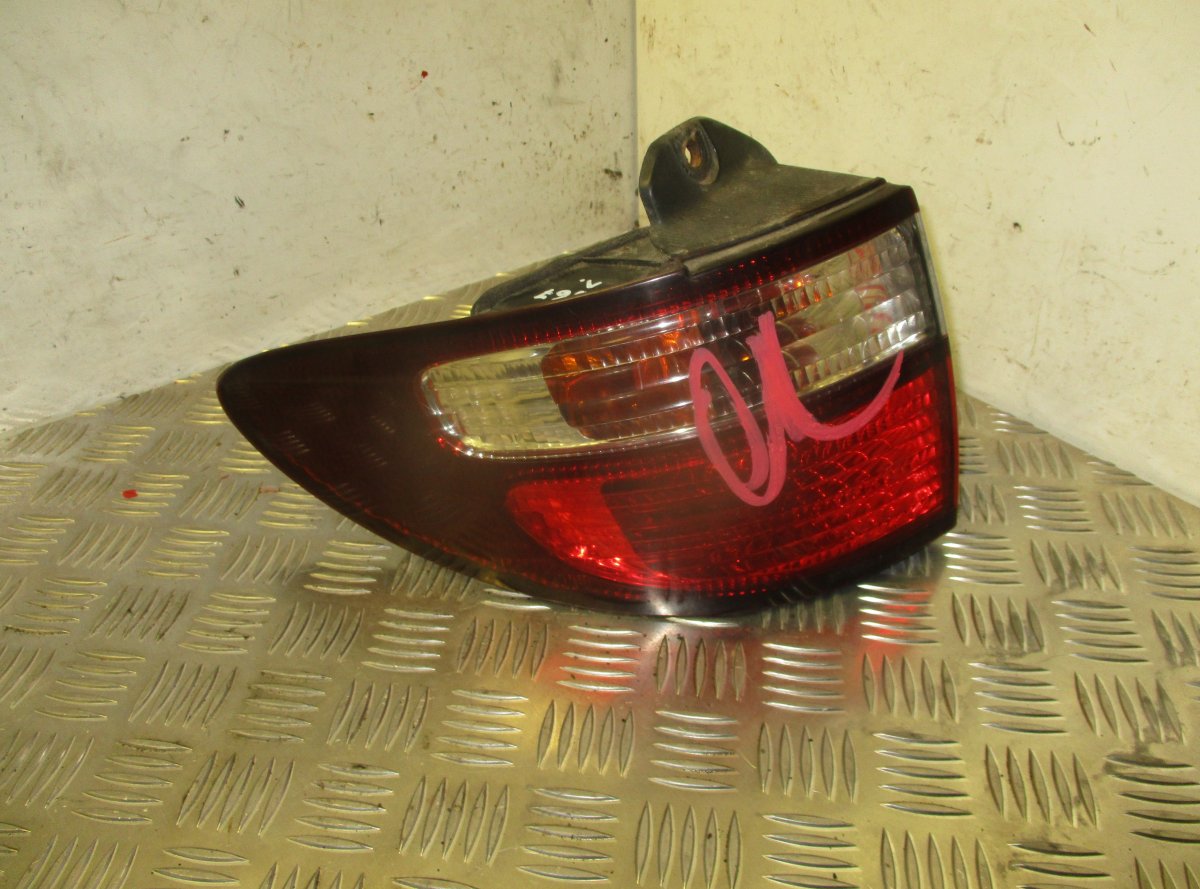 Toyota Previa задняя фара (левая) TOYOTA PREVIA II (2000-2006) Tail light left

G...