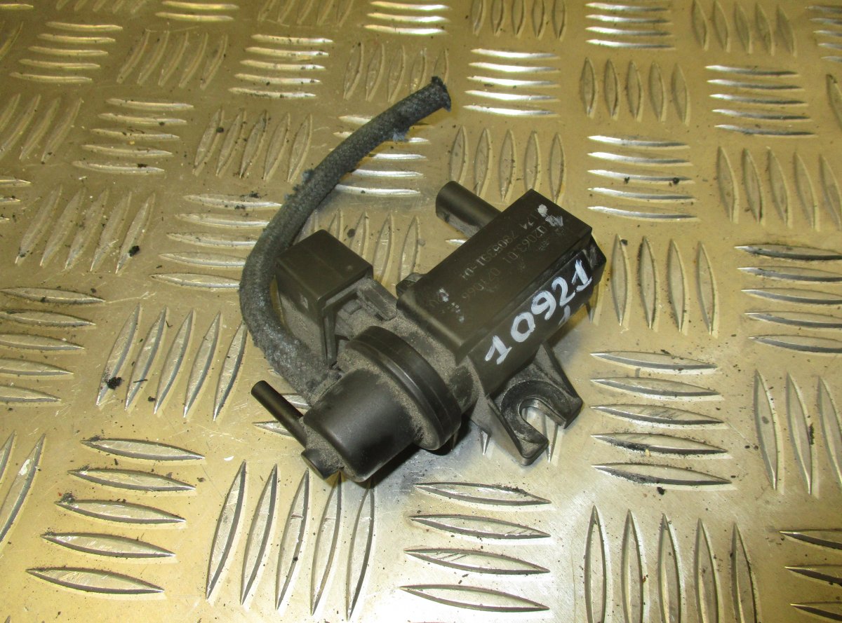 BMW 3 (E46) Engine Solenoid Valve BMW 3 (E90, E91, E92, E93) (2005-2011) Engine S...