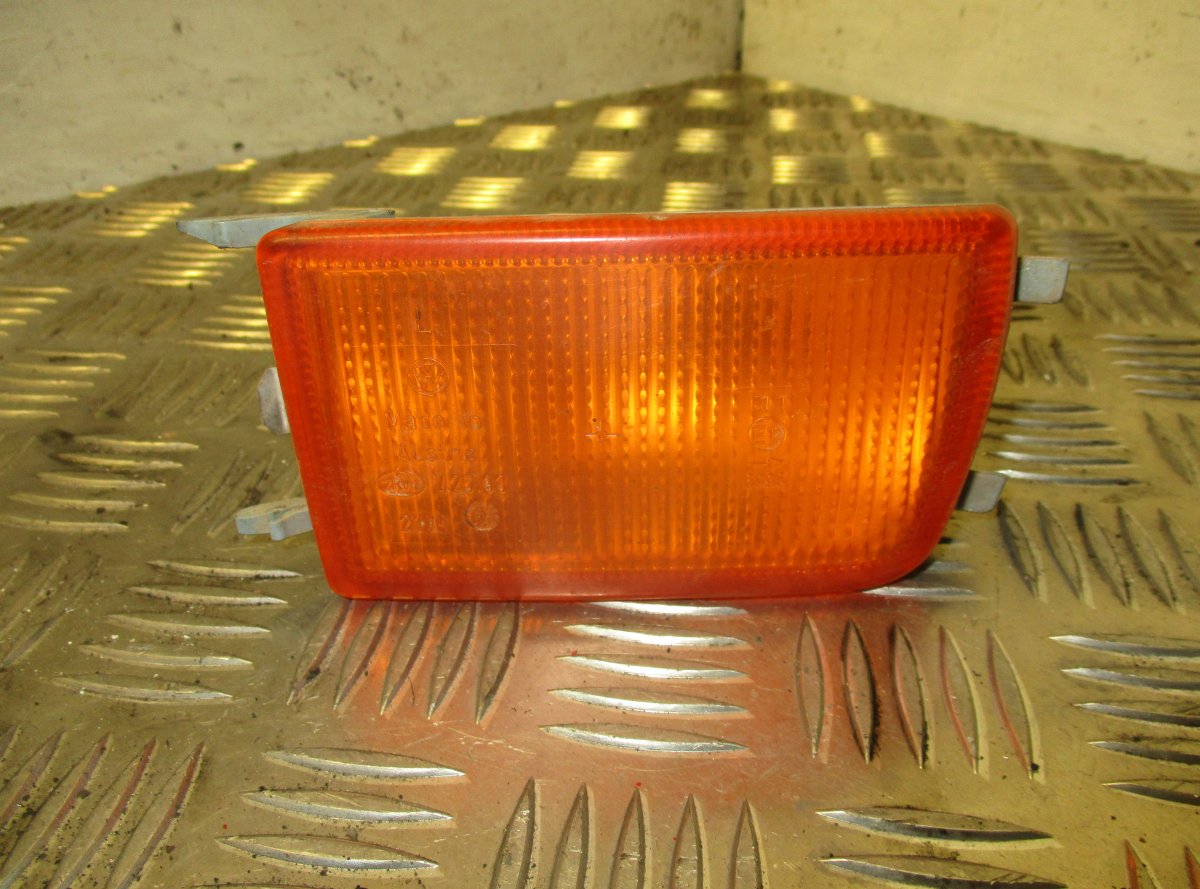 Volkswagen Golf 3 Indicator front left VW GOLF III (1H) (1991-1999) Indicator front le...